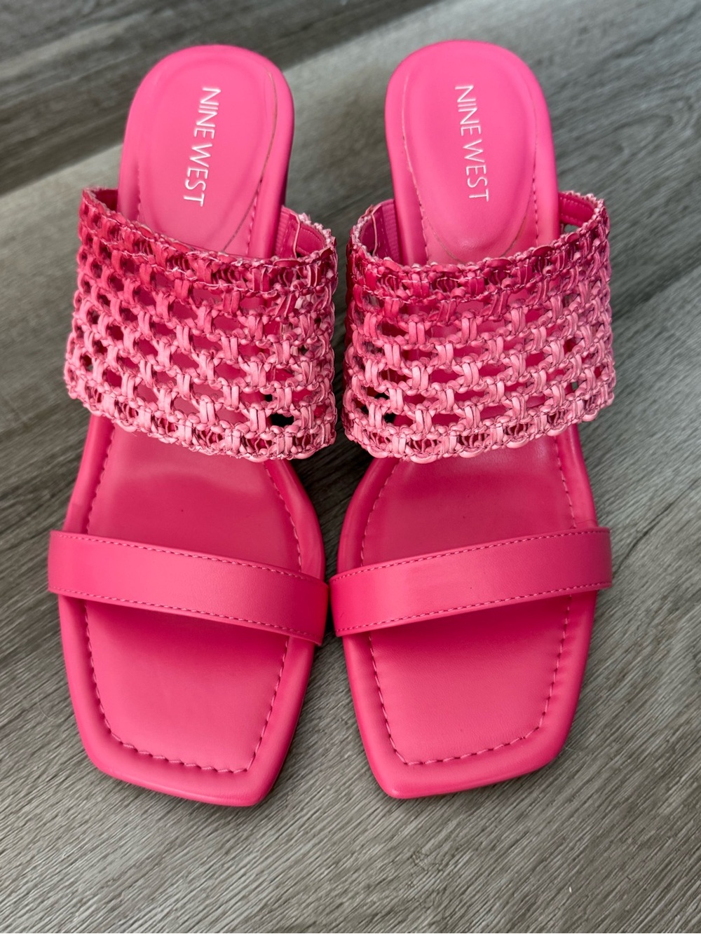 Nine West Pink Ombré Heels Size: 9